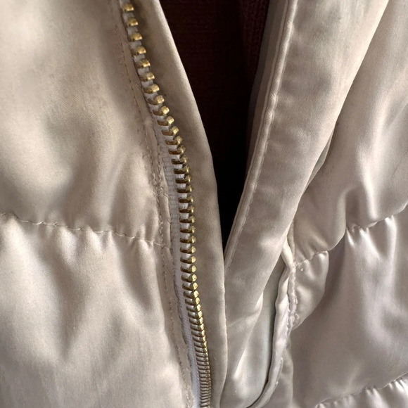 ONE MADISON PUFFER FAUX FUR REMOVABLE HOOD USED - Picture 5 of 12